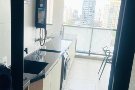 Apartamento à venda com 2 quartos, sendo 1 suíte,  em Vila Romana, São Paulo, SP