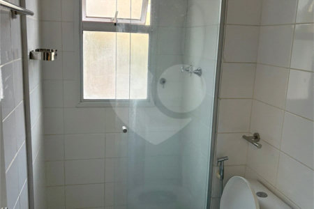 Apartamento à venda com 3 quartos, sendo 1 suíte, em Jardim São José, Ribeirão Preto, SP