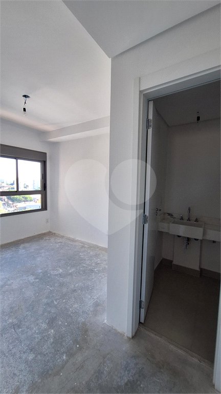 Apartamento à venda com 3 suítes em Vila Romana, São Paulo, SP