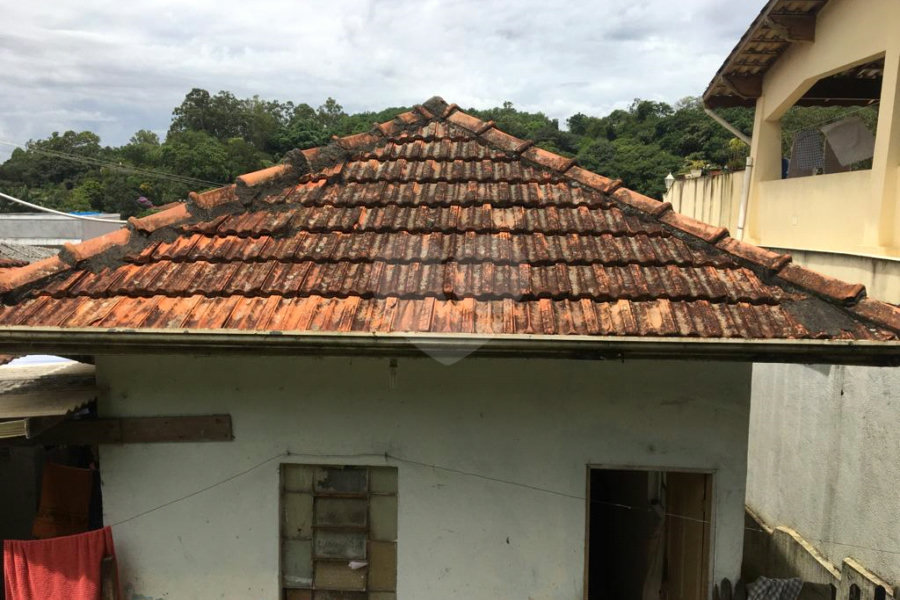 Casa à venda com 2 quartos em Horto, São Paulo, SP