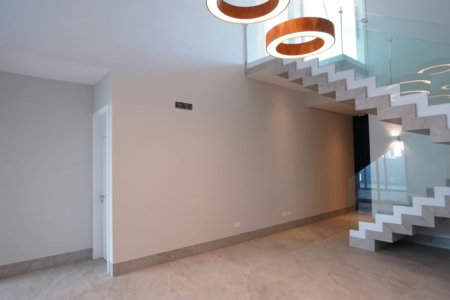Casa à venda com 4 quartos, sendo 1 suíte, em Parque Residencial Mart Ville, Presidente Prudente, SP