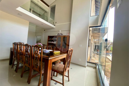 Casa para alugar com 5 quartos, sendo 3 suítes,  em Samambaia Parque Residencial, Atibaia, SP