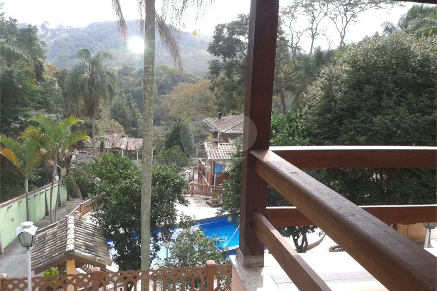 Casa à venda com 4 suítes no condomínio Sausalito, Mairiporã - SP