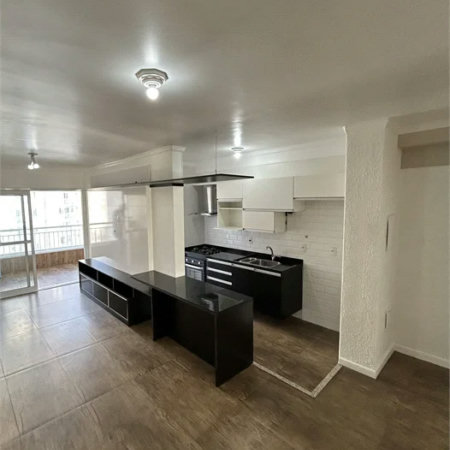 Apartamento à venda com 3 quartos, sendo 1 suíte,  em Jardim Umarizal, São Paulo, SP