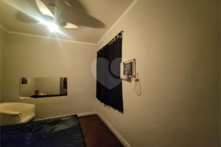 Sobrado à venda com 3 quartos, sendo 1 suíte, em Vila Pompéia, São Paulo, SP