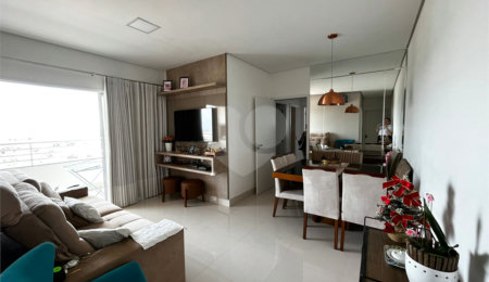 Apartamento à venda com 3 quartos, sendo 2 suítes,  em Cidade Alta, Cuiabá, MT