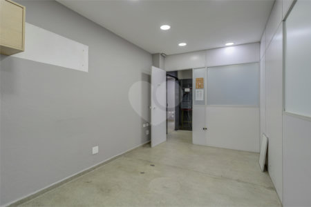 Sobrado à venda ou para alugar com 1 quarto em Chácara Santo Antônio (zona Sul), São Paulo, SP