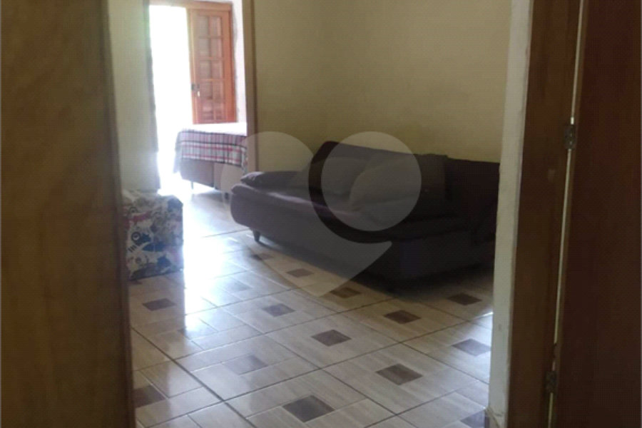 Casa à venda com 3 quartos, sendo 1 suíte, em Serra da Cantareira, Mairiporã, SP