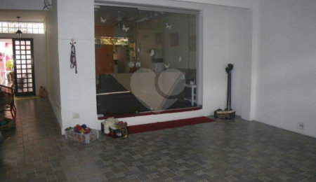 Sobrado à venda com 3 quartos, sendo 1 suíte,  em Chácara Santo Antônio, São Paulo, SP