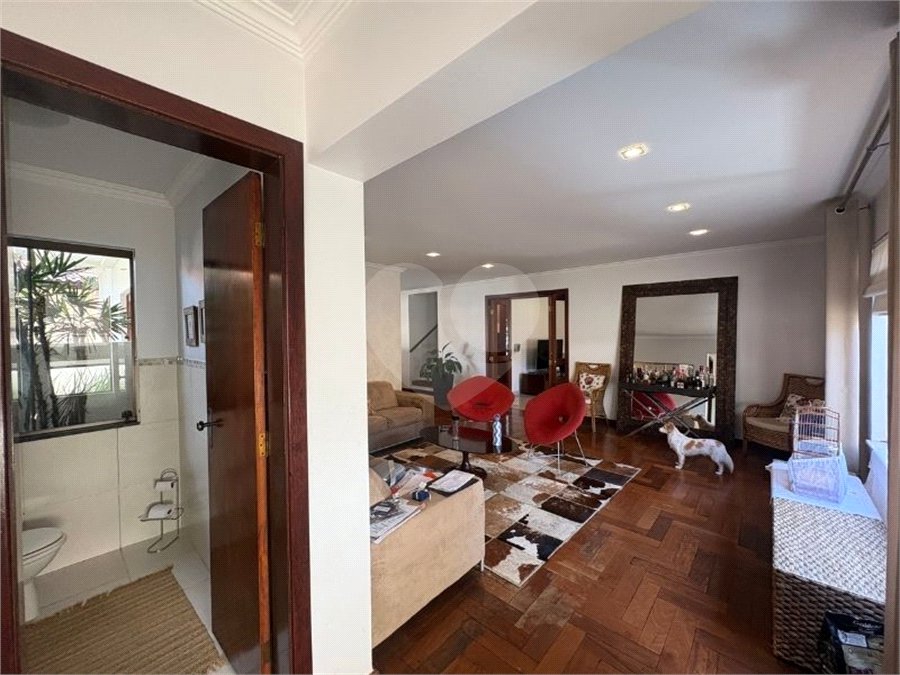 Casa à venda com 4 suítes no condomínio Granja Olga II, Sorocaba - SP