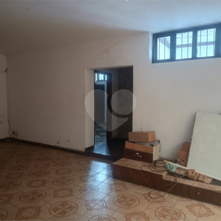 Casa Térrea à venda com 3 quartos, sendo 1 suíte,  em Campininha, São Paulo, SP