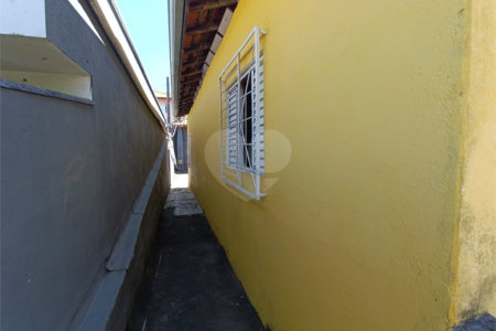 Casa à venda com 3 quartos em Jardim Maria Trindade, São Roque, SP