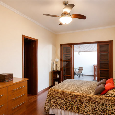 Casa à venda ou para alugar com 4 quartos, sendo 3 suítes, no Centro, Itapetininga, SP