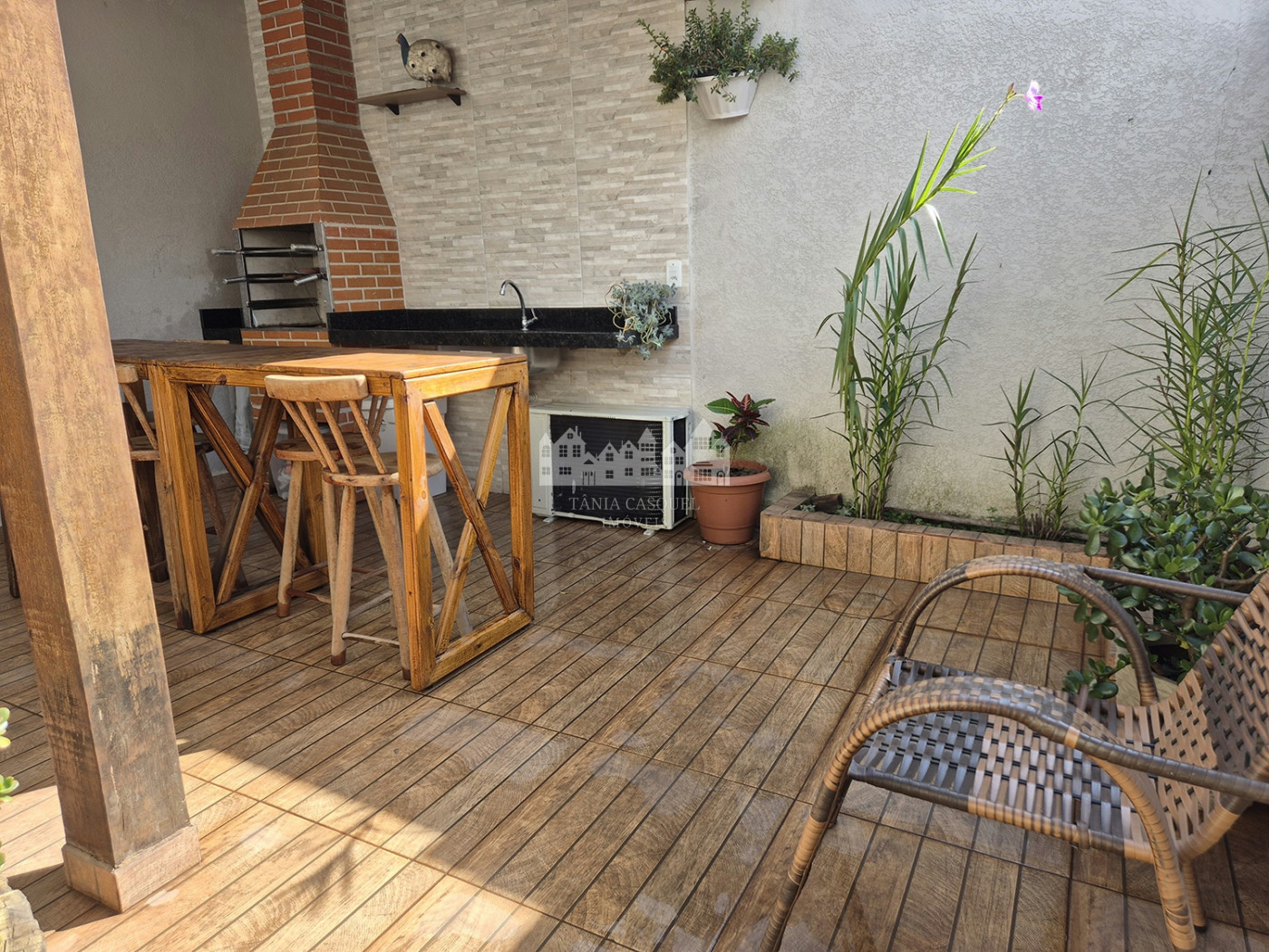 Casa à venda no Bairro Imperial – Atibaia | 2 dormitórios, suíte, 2 vagas e área gourmet