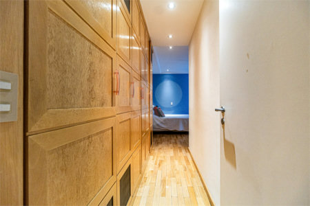 Apartamento à venda com 4 quartos, sendo 3 suítes,  em Perdizes, São Paulo, SP