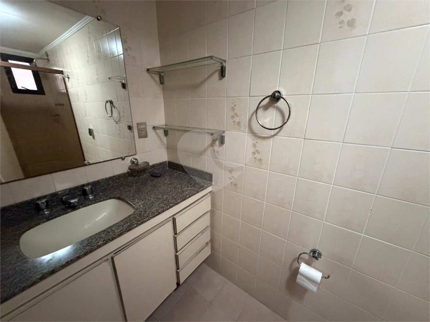 Apartamento com 3 suítes no Jardim França