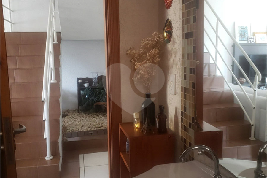 Sobrado à venda com 3 quartos, sendo 1 suíte, em Tremembé, São Paulo, SP