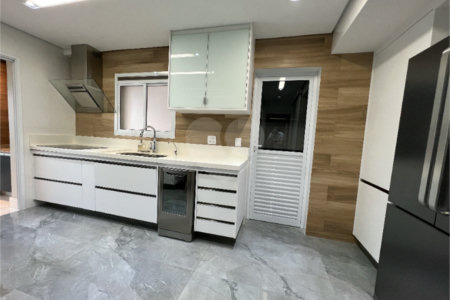 Apartamento à venda com 3 suítes em Jardim Arpoador, São Paulo, SP