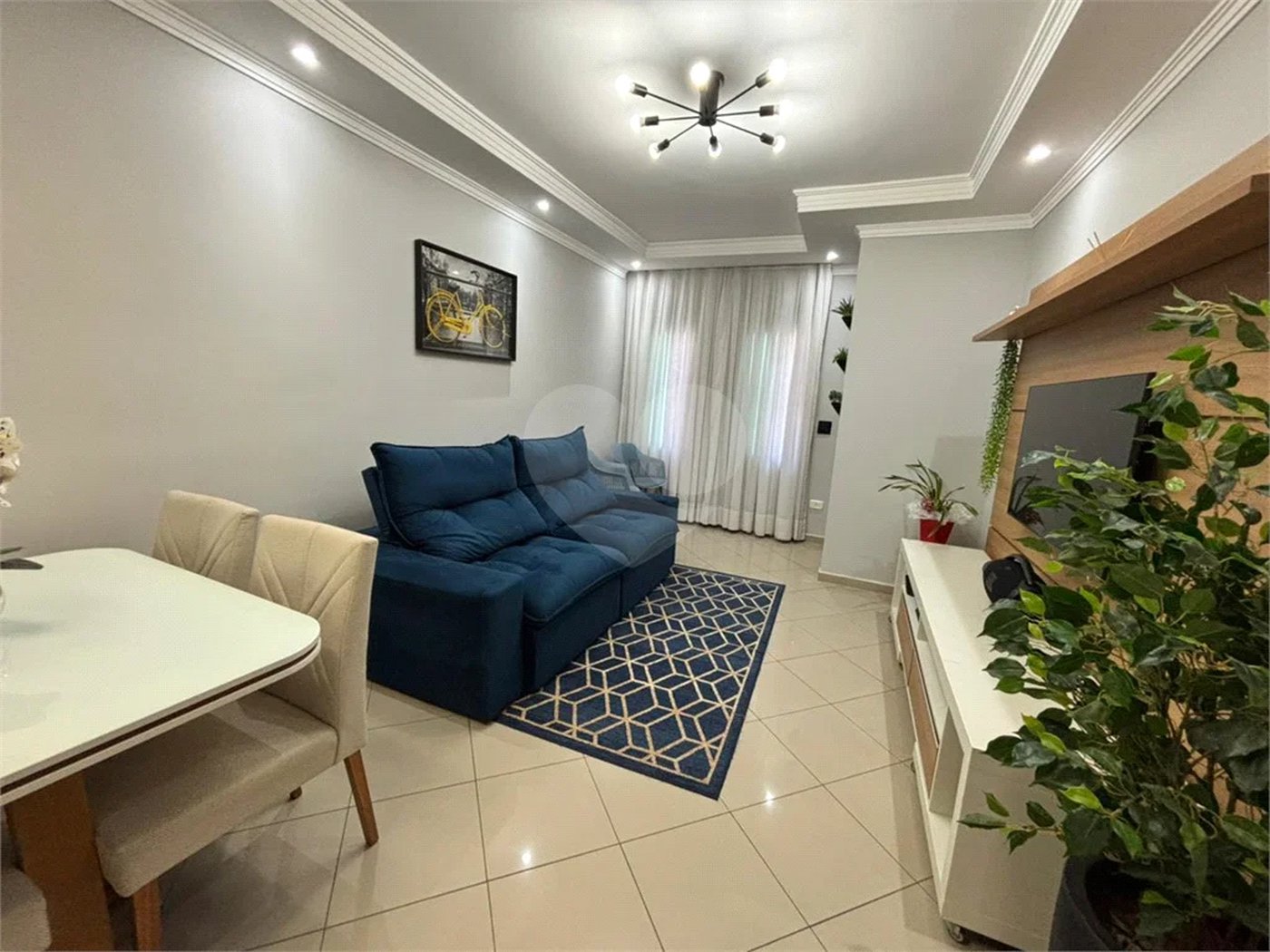 Casa à venda com 3 quartos, sendo 1 suíte, no condomínio Mira Estrela, São Paulo - SP