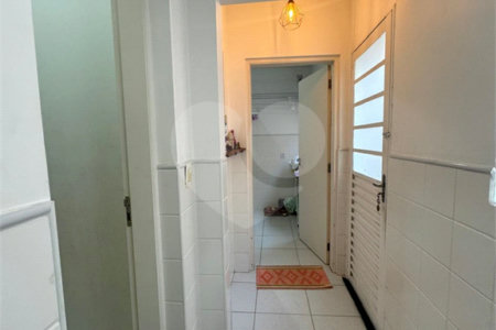 Casa à venda com 3 quartos, sendo 1 suíte,  no condomínio Residencial Grape Village, Vinhedo - SP