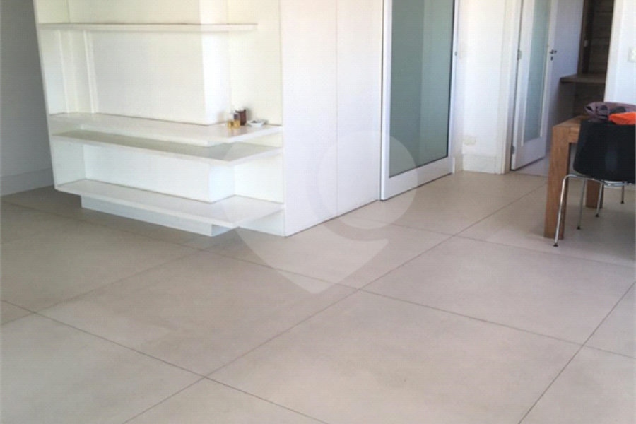 Apartamento à venda com 2 suítes em Vila Pereira Barreto, São Paulo, SP