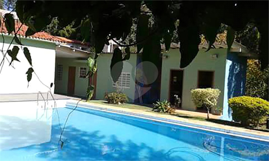 Chácara à venda com 8 quartos em Loteamento Chácara Val Paraiso, Atibaia, SP