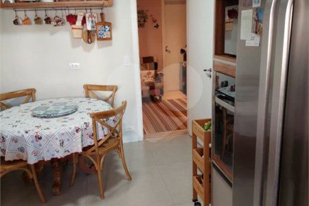 Apartamento à venda com 3 suítes em Jardim Ampliação, São Paulo, SP