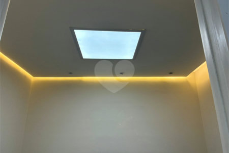 Apartamento à venda com 2 quartos em Santo Amaro, São Paulo, SP