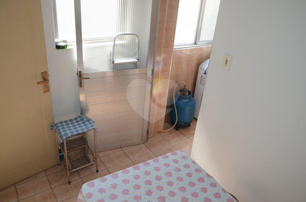 Apartamento à venda com 2 quartos, sendo 1 suíte,  em Itararé, São Vicente, SP