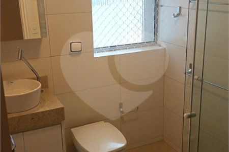 Apartamento para alugar com 3 quartos, sendo 1 suíte, em Vila Cordeiro, São Paulo, SP