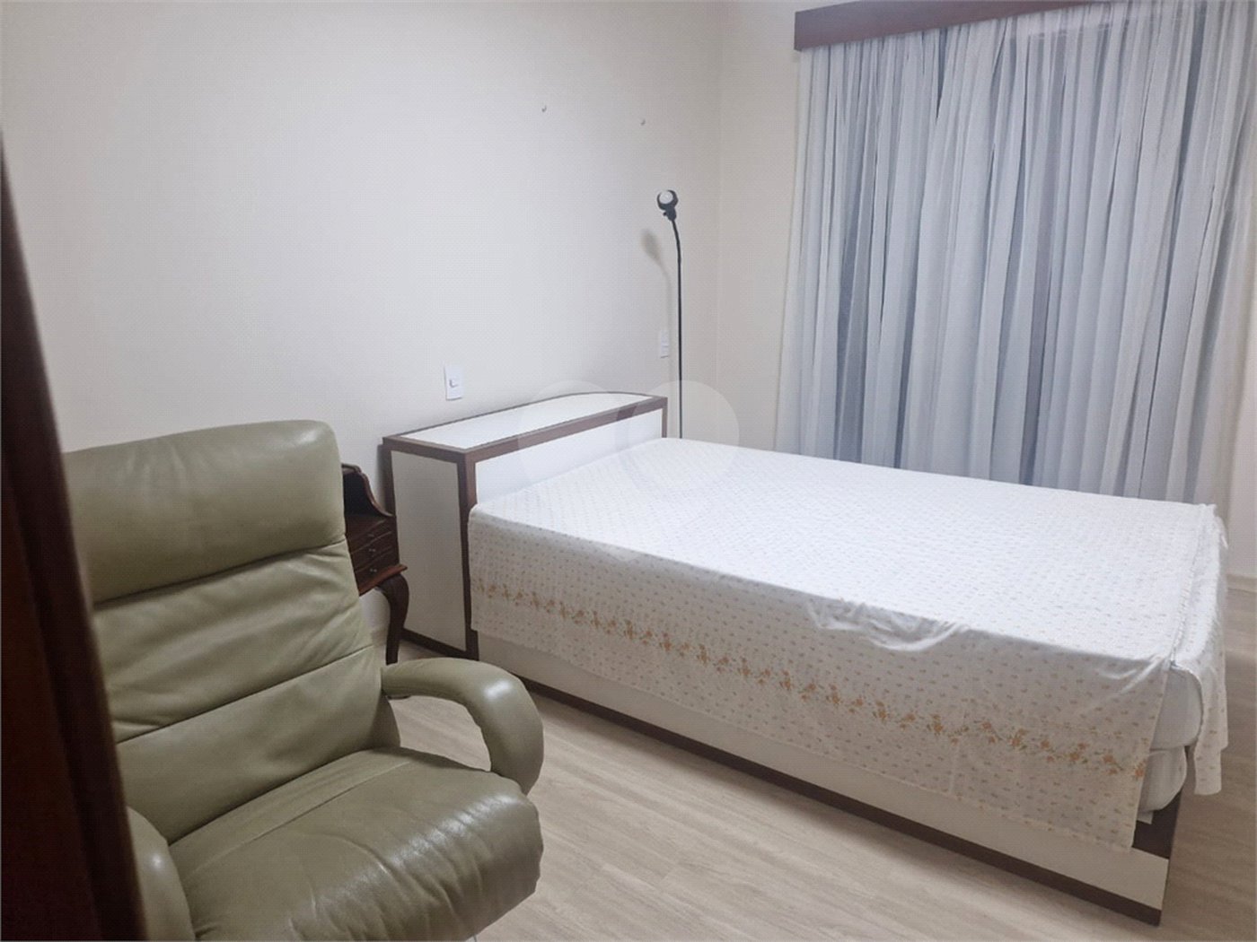 Apartamento para alugar com 4 suítes em Santo Amaro, São Paulo, SP