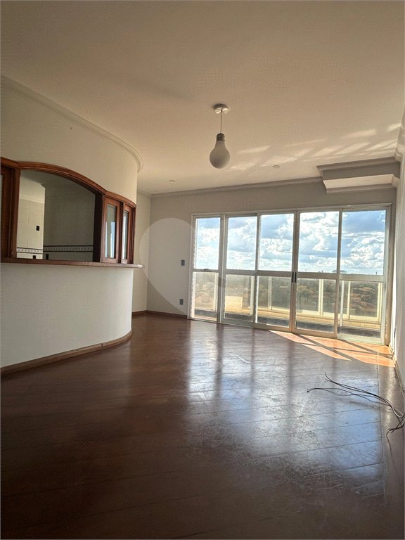 Apartamento 4 suítes Central Park Club