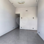 Casa à venda com 3 quartos, sendo 2 suítes, no condomínio Tivolli, Itapetininga - SP