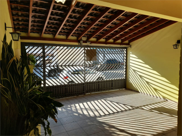 Sobrado à venda com 3 quartos, sendo 2 suítes,  em City Campo Grande, São Paulo, SP