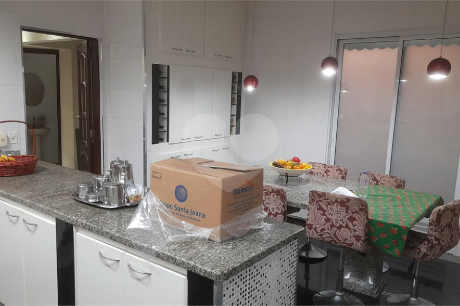 Sobrado à venda com 4 quartos, sendo 3 suítes, em Casa Verde, São Paulo, SP
