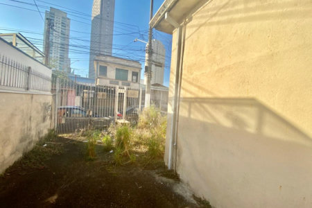 Sobrado à venda com 2 quartos em Vila Romana, São Paulo, SP