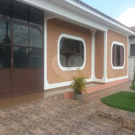 Casa à venda com 3 quartos no Centro, Iperó, SP