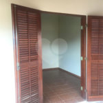 Casa à venda com 3 quartos, sendo 1 suíte,  no condomínio Marf II, Bom Jesus dos Perdões - SP