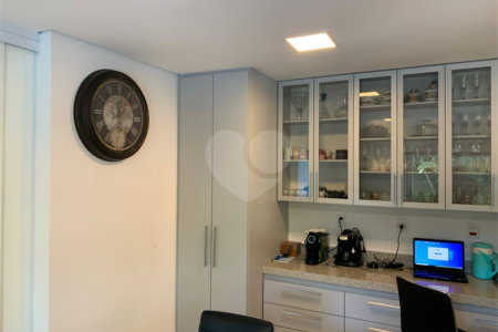 Casa à venda com 7 quartos, sendo 5 suítes, no condomínio Vivendas do Lago -, Sorocaba - SP