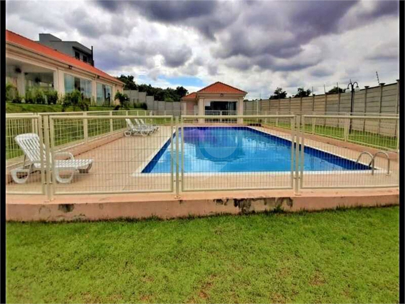 Casa à venda no condomínio Vila Rica, Indaiatuba - SP