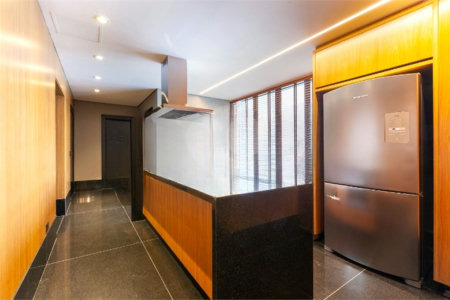 Apartamento à venda com 3 suítes em Cerqueira César, São Paulo, SP