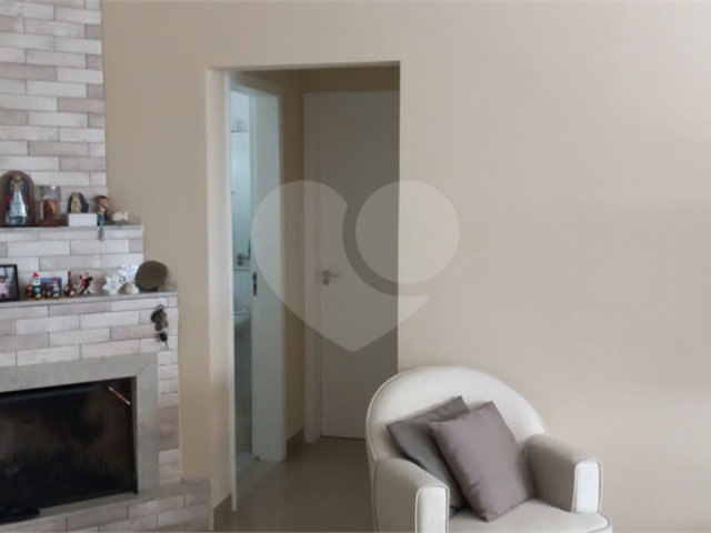 Casa à venda com 3 quartos, sendo 1 suíte,  no condomínio Sausalito, Mairiporã - SP