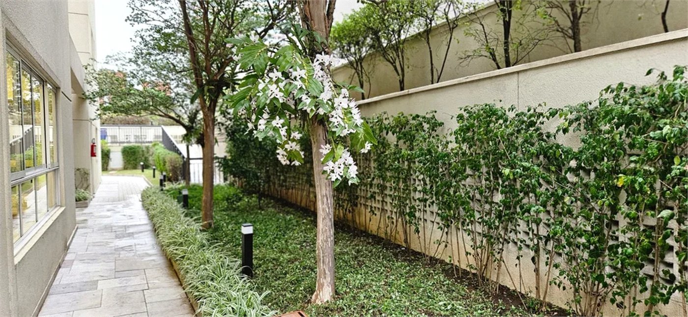 Apartamento à venda com 3 quartos, sendo 2 suítes, em Pinheiros, São Paulo, SP