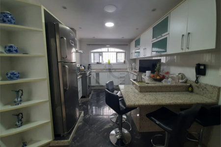 Sobrado à venda com 3 quartos, sendo 1 suíte, em Vila Medeiros, São Paulo, SP