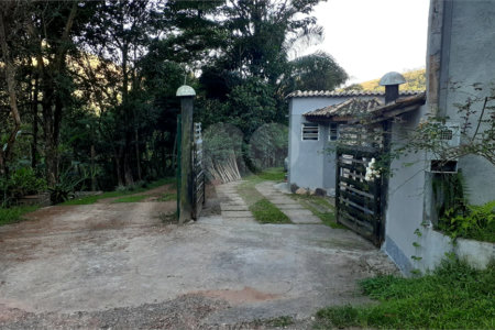 Chácara à venda com 2 quartos em Freitas, São José dos Campos, SP