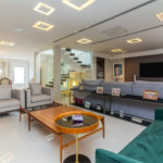 Casa à venda com 4 suítes no condomínio Residencial Quinta das Andorinhas, São Paulo - SP