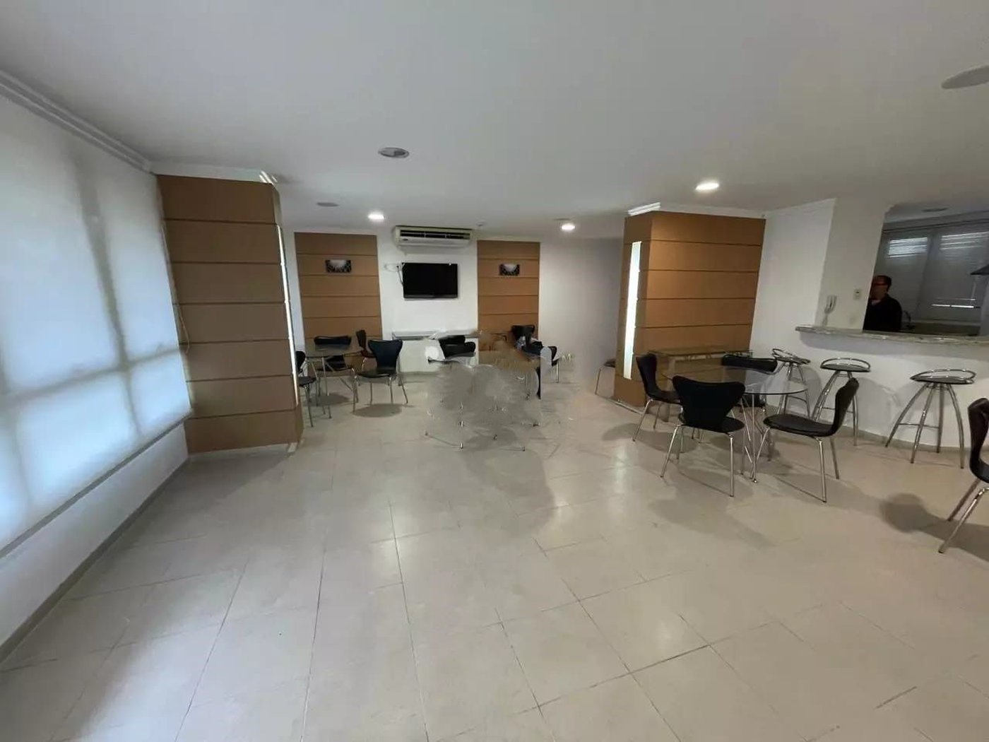 Apartamento com 2 dormitórios à venda, 110 m² por R$ 1.150.000,00 - Gonzaga - Santos/SP
