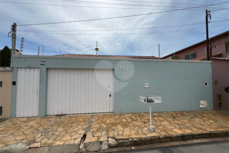 Casa à venda com 3 quartos em Jardim Alvorada, Itapetininga, SP