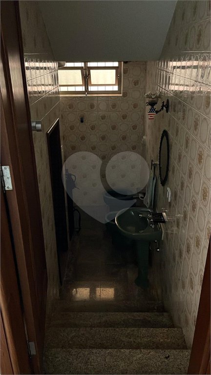 Sobrado à venda com 4 quartos, sendo 1 suíte, no Centro, Araraquara, SP