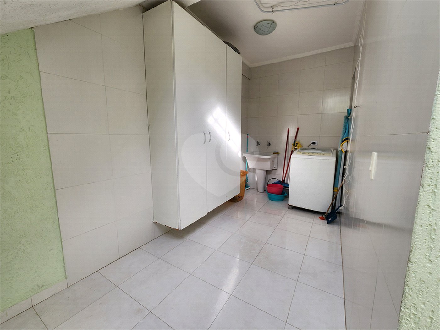 Casa à venda com 4 quartos, sendo 3 suítes,  em Vila Rosália, Guarulhos, SP